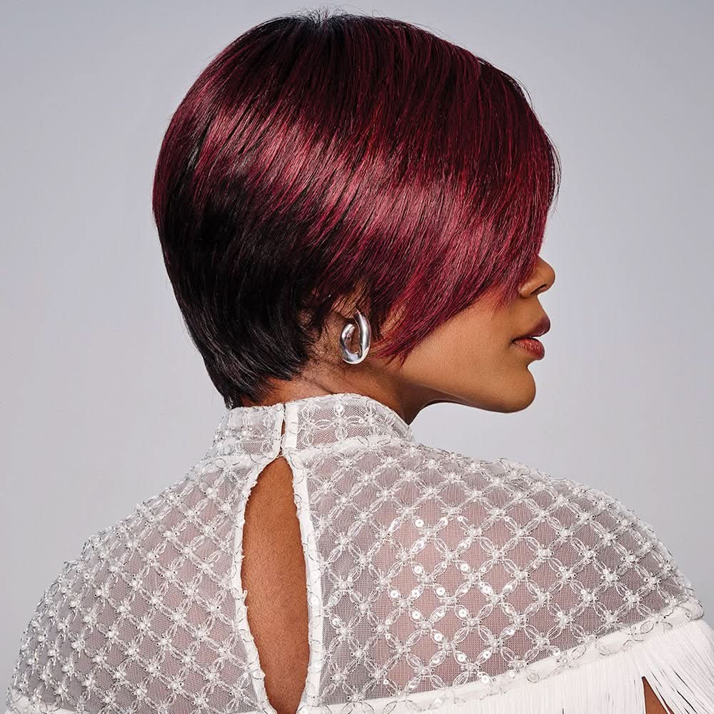 Anastasia Wig by Kim Kimble